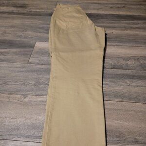 Lee Relaxed Fit Khaki Pants.  Size 10 long